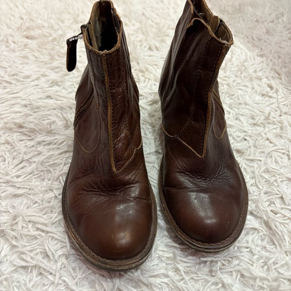 Kickers Soft Leather zip Ankle Boots Booties brown size 9 US - Picture 2 of 12